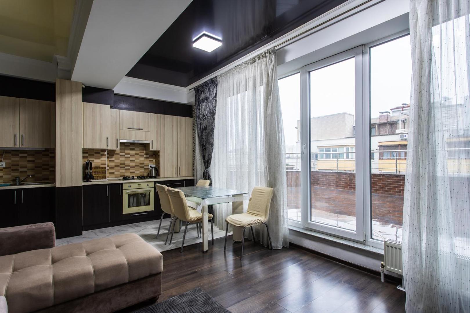 Spacious Apartment With Terrace Chisinau Exterior photo
