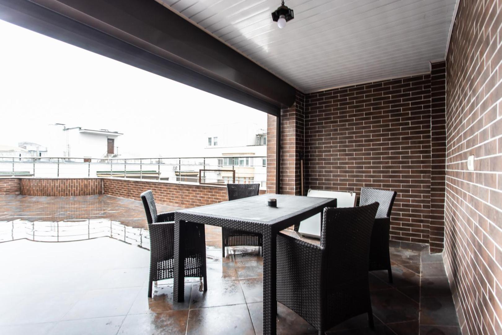 Spacious Apartment With Terrace Chisinau Exterior photo