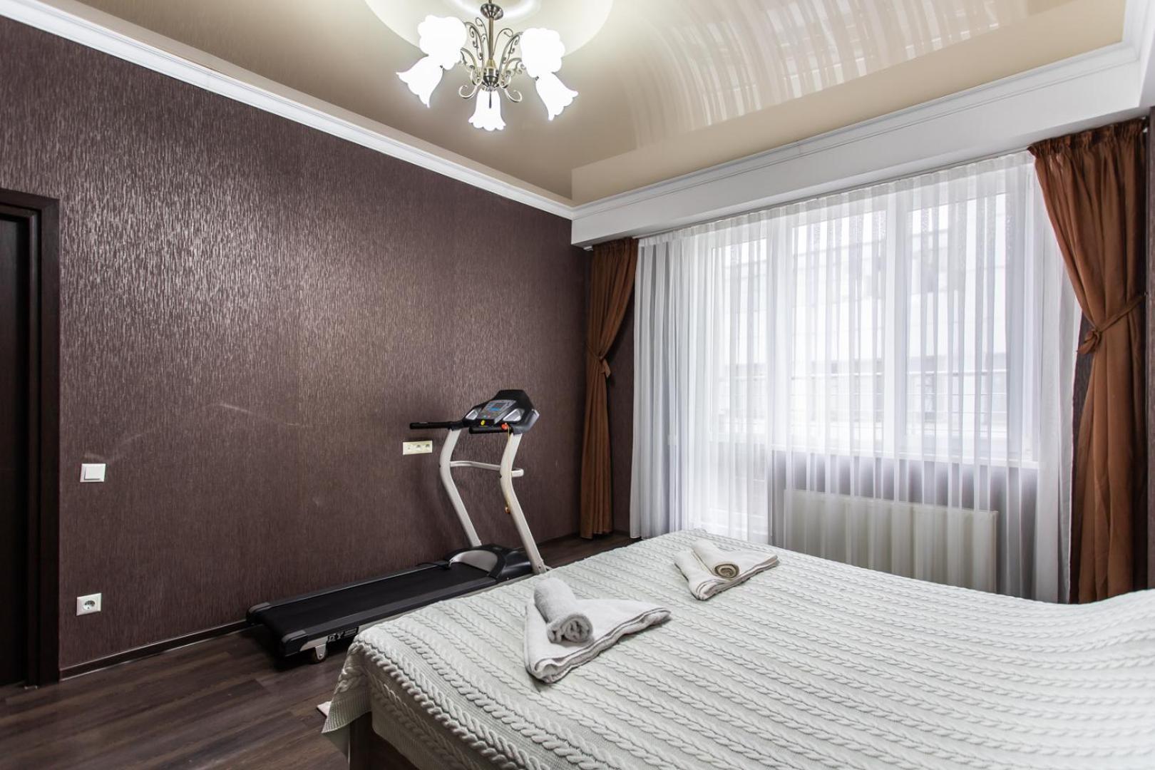 Spacious Apartment With Terrace Chisinau Exterior photo